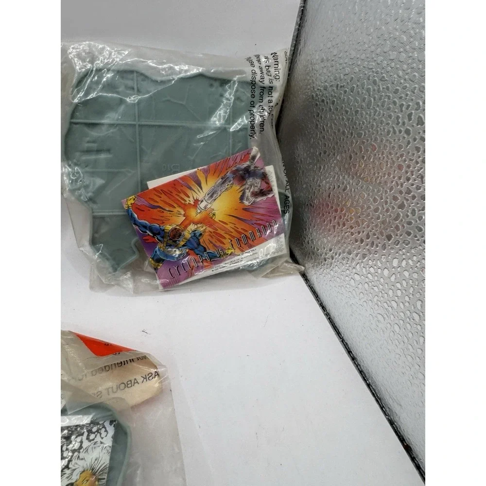 Marvel X-Men Hardees 1995 Lot of 3 Meal Toys (6 Figurines) New/Sealed Fast Ship